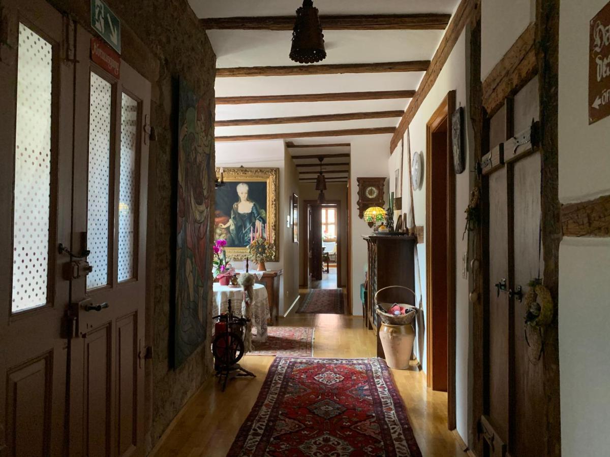 Hotel Zum Riesen - Aelteste Fuerstenherberge Deutschlands Miltenberg Dış mekan fotoğraf