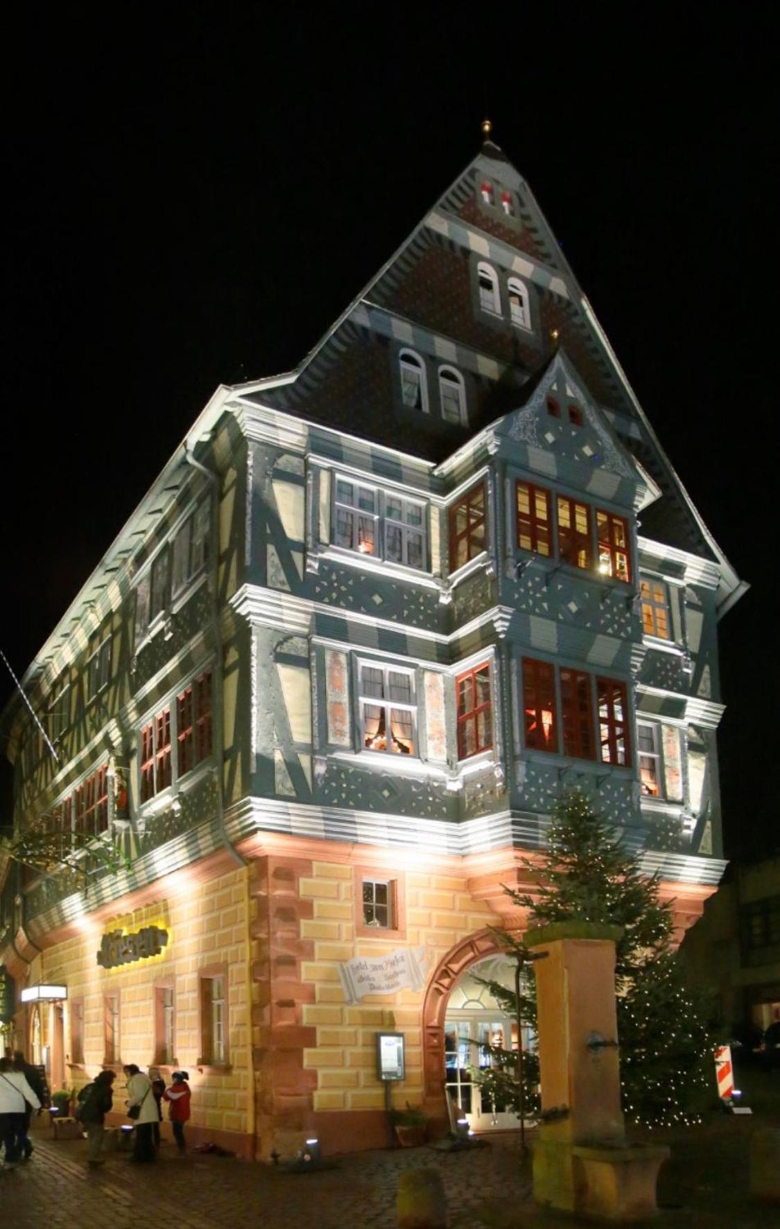 Hotel Zum Riesen - Aelteste Fuerstenherberge Deutschlands Miltenberg Dış mekan fotoğraf